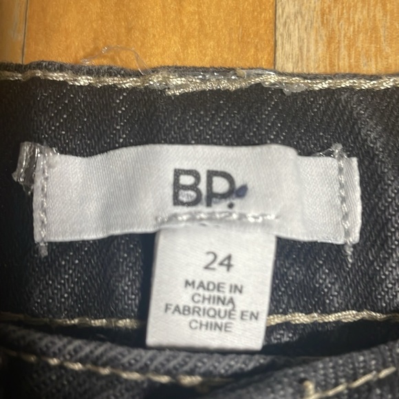 Women’s BP mom jeans - Picture 6 of 9